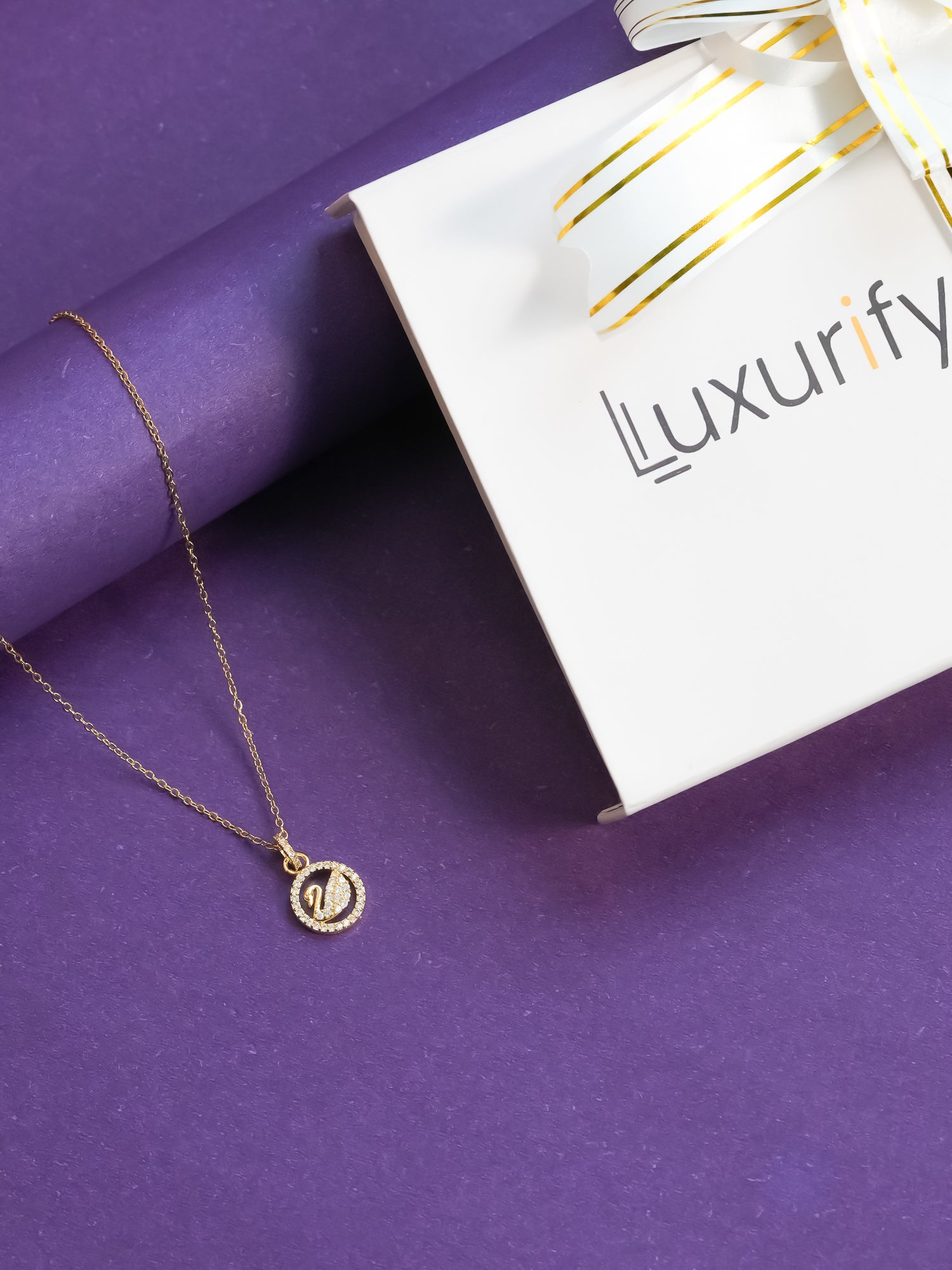 Swan Pendant Gold Necklace for Women