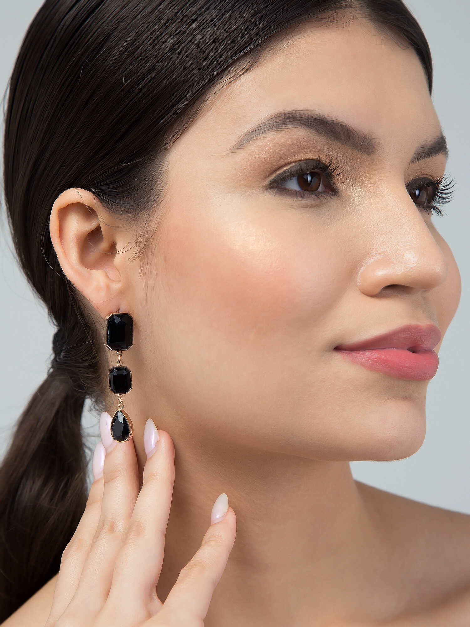 Black Stone Gold Plated Earring Luxurify Jewellery