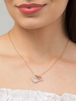 Load image into Gallery viewer, Pearl in Sea Shell Pendant