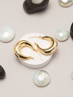 Load image into Gallery viewer, Gold Circular Earrings