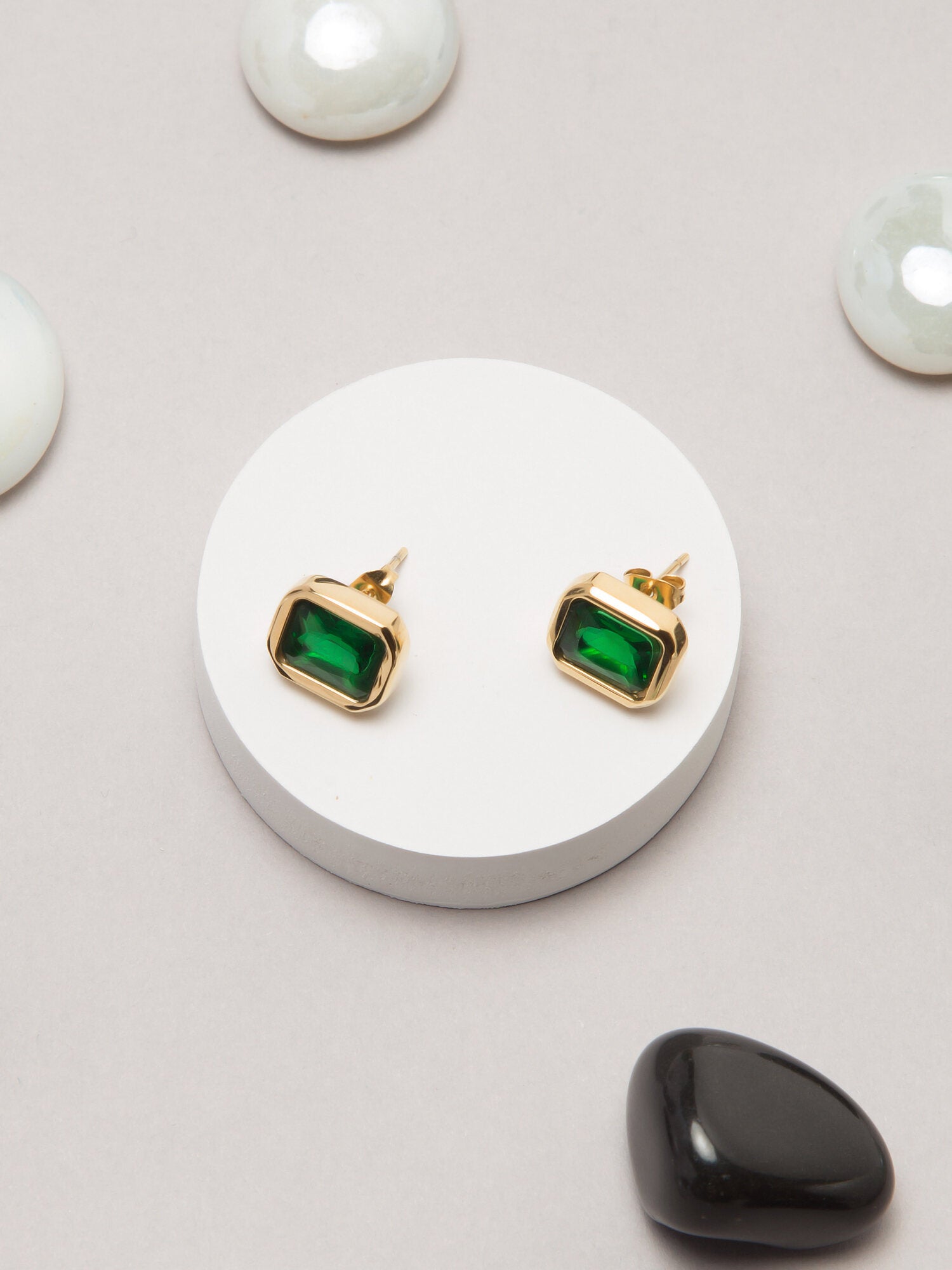 Emerald Earring