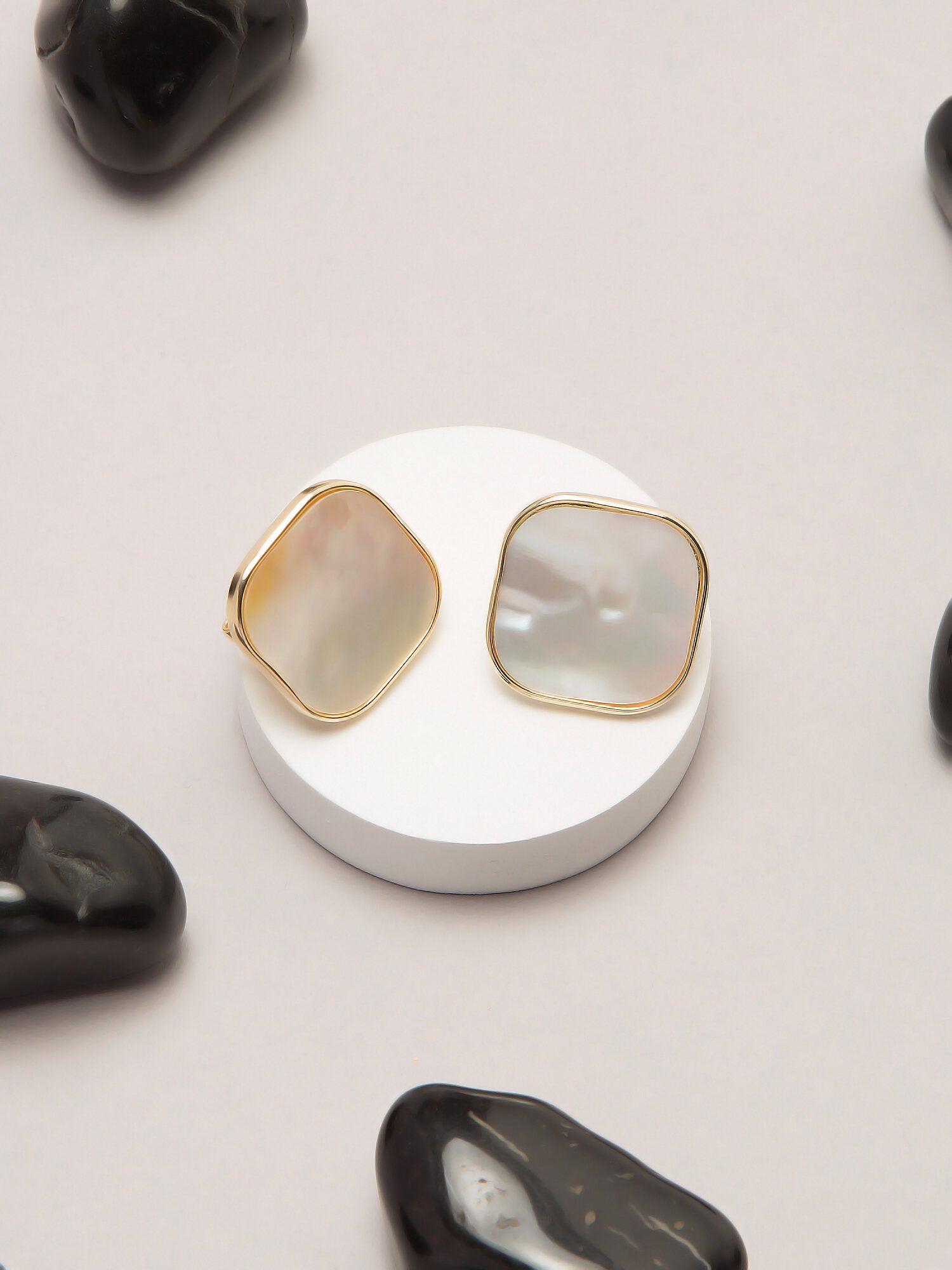 Square Shape Pearl Earring