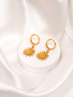 Load image into Gallery viewer, Golden Sun Drop Earrings