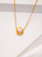 Load image into Gallery viewer, Gold-Plated Pearl Pendant Necklace