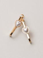 Load image into Gallery viewer, Heart Pearl Earring

