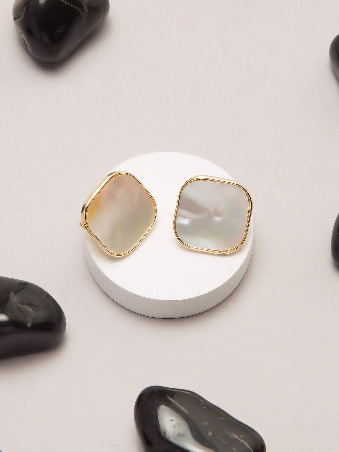 Square Shape Pearl Earring