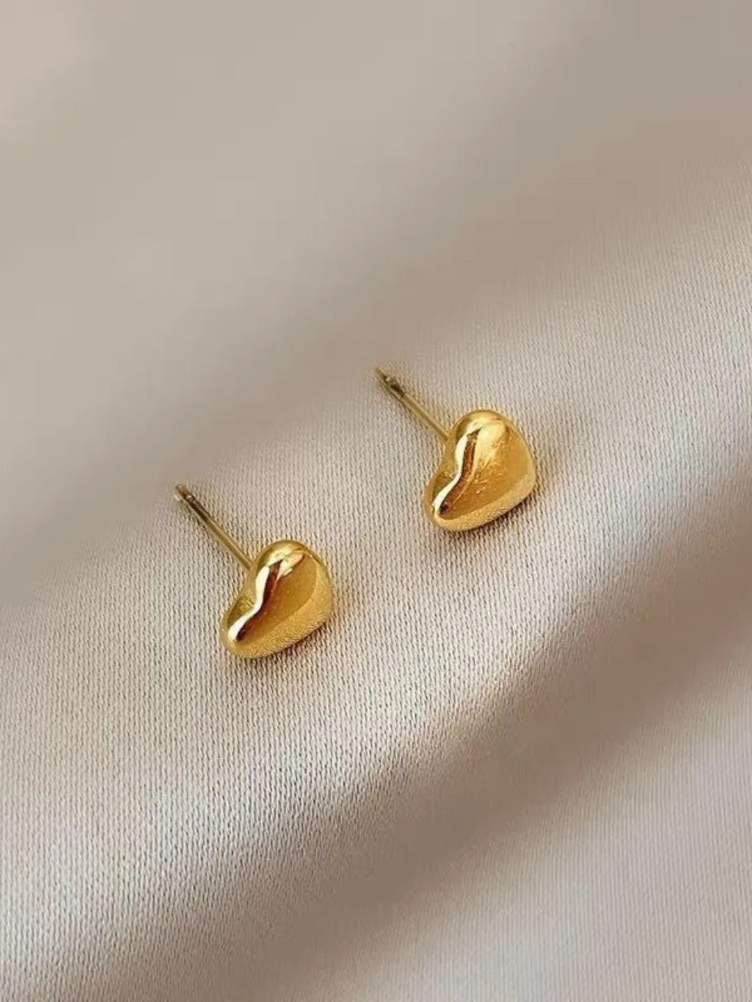 Minimal Gold Heart Stud Earrings
